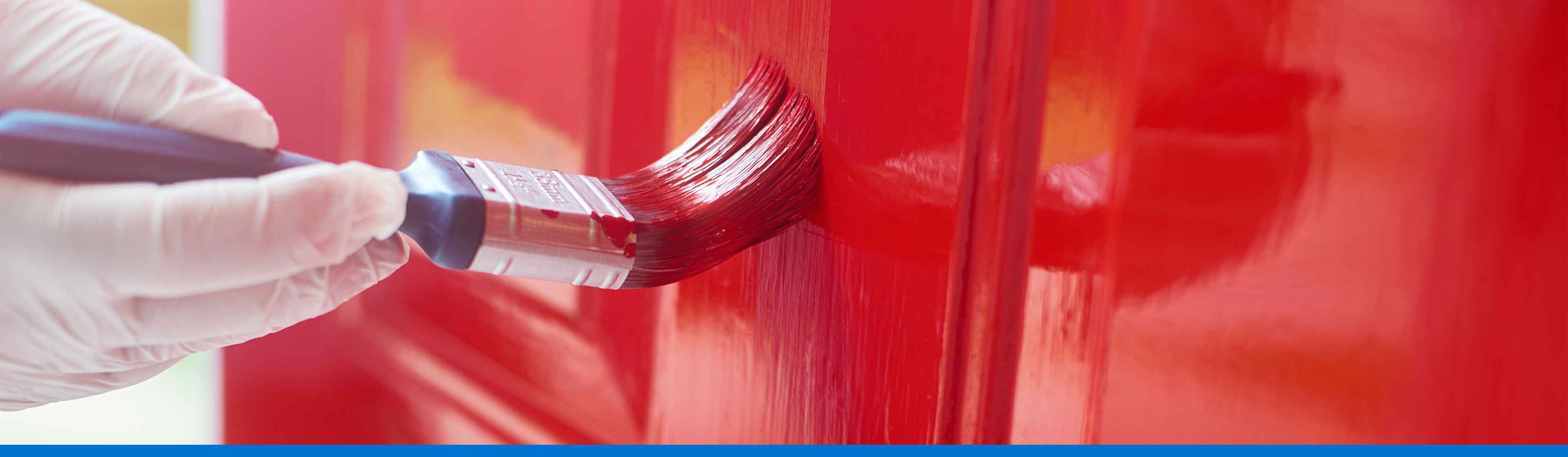pintar puerta con color rojo