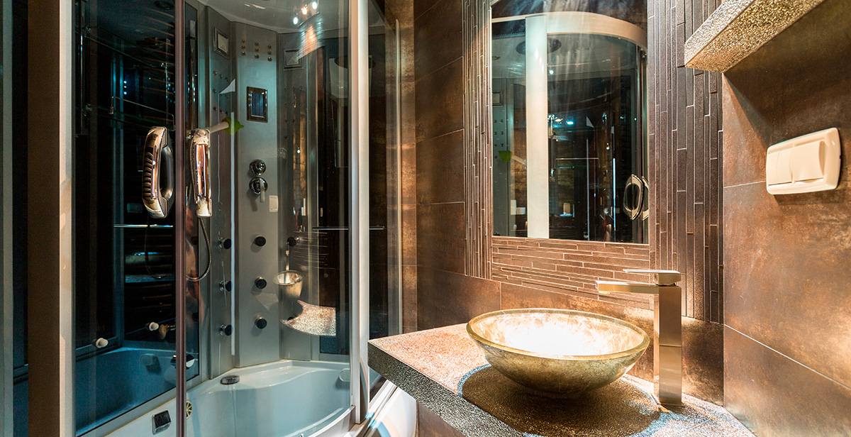4 beneficios de tener una ducha de hidromasaje en tu hogar