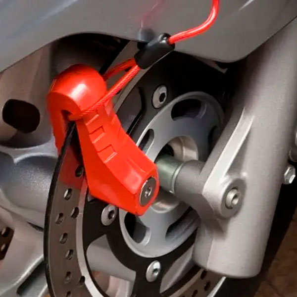 ¡Descubre los diferentes tipos de candado para moto!   
