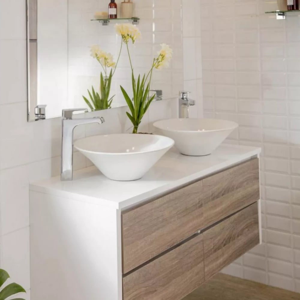 Baños y cocinas